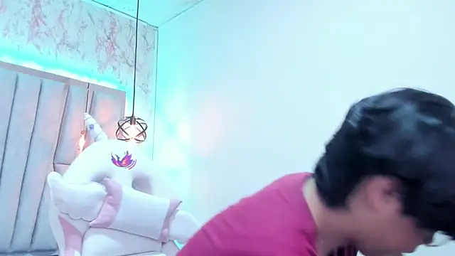 Snapshot of Emmapark_ chatting on March 5, 6:56 pm Emmapark online show from March 5, 6:56 pm