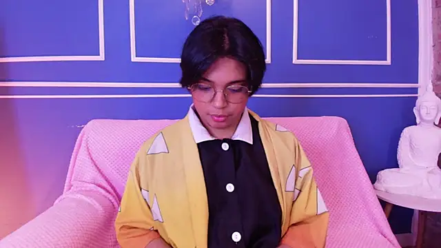 Snapshot of Emmapark_ chatting on October 31, 2:08 am Emmapark online show from October 31, 2:08 am