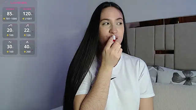 sofiaduque 26 online show from November 4, 8:01 pm