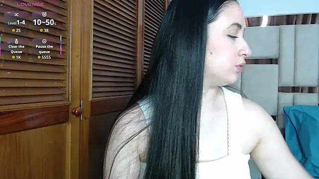 Snapshot of sofiaduque_26 chatting on July 11, 7:25 pm sofiaduque 26 online show from July 11, 7:25 pm