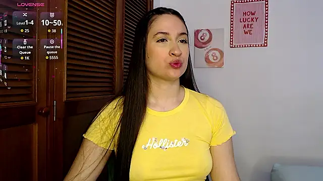 sofiaduque 26 online show from March 10, 6:01 pm