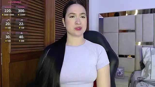 sofiaduque 26 online show from March 7, 2:23 pm