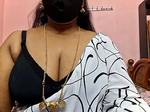 Snapshot of Pallavi-sri chatting on February 23, 4:51 pm Pallavi-sri online show from February 23, 4:51 pm