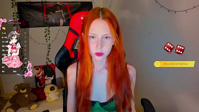 Snapshot of FruttiTatti chatting on June 21, 6:57 pm FruttiTatti online show from June 21, 6:57 pm