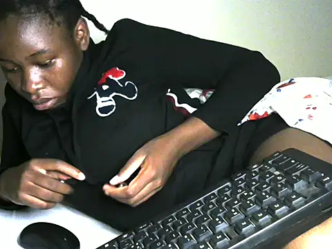 Novah  online show from January 31, 9:46 pm