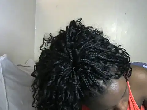 Snapshot of Novah_ chatting on October 13, 2:07 pm Novah online show from October 13, 2:07 pm