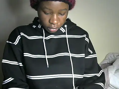 Novah  online show from March 22, 5:47 pm