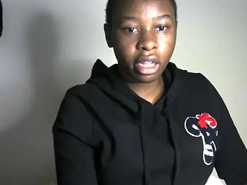 Novah  online show from December 3, 11:25 pm