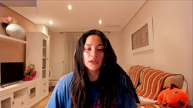 Snapshot of bella_apont chatting on September 25, 10:16 pm bella apont online show from September 25, 10:16 pm