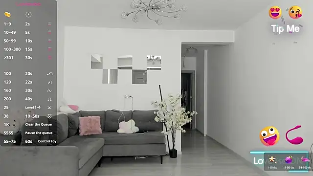 Snapshot of LovelyBianca chatting on February 26, 10:54 pm LovelyBianca online show from February 26, 10:54 pm