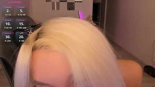LovelyBianca online show from April 30, 7:21 pm