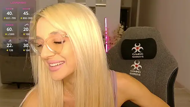 LovelyBianca online show from May 29, 7:42 pm