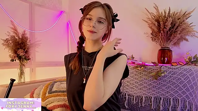 Snapshot of JennyDilly chatting on November 30, 8:31 pm JennyDilly online show from November 30, 8:31 pm