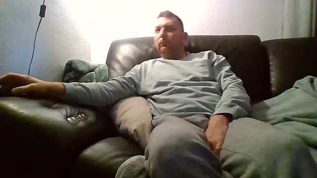 Snapshot of Au_plaisir_des_femmes chatting on November 30, 9:59 pm Au plaisir des femmes online show from November 30, 9:59 pm