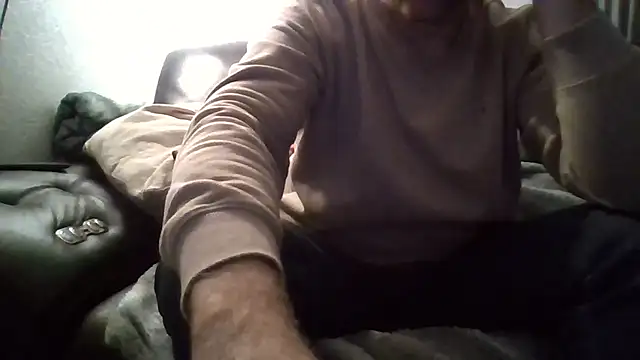 Snapshot of Au_plaisir_des_femmes chatting on December 2, 10:55 pm Au plaisir des femmes online show from December 2, 10:55 pm