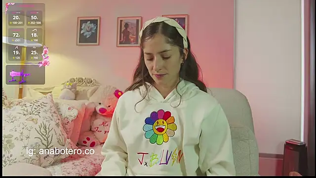 KittyAna online show from February 19, 7:55 pm