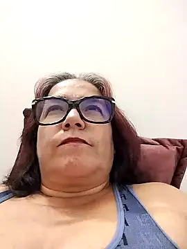 Snapshot of MARIANMILLS__ chatting on December 29, 2:27 am MARIANMILLS   online show from December 29, 2:27 am