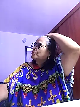 MARIANMILLS   online show from December 14, 2:18 am