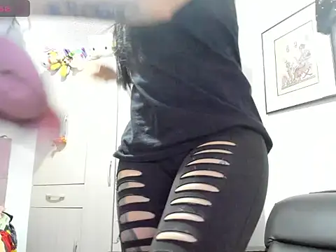 Snapshot of Sexualadiccion_ chatting on October 12, 10:11 pm Sexualadiccion online show from October 12, 10:11 pm