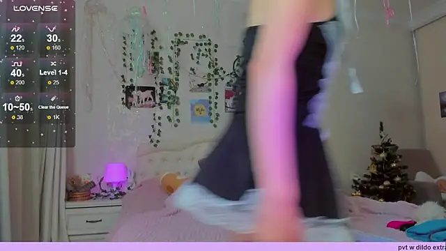 Snapshot of Neko_kitsune1 chatting on January 13, 1:06 pm Neko kitsune1 online show from January 13, 1:06 pm