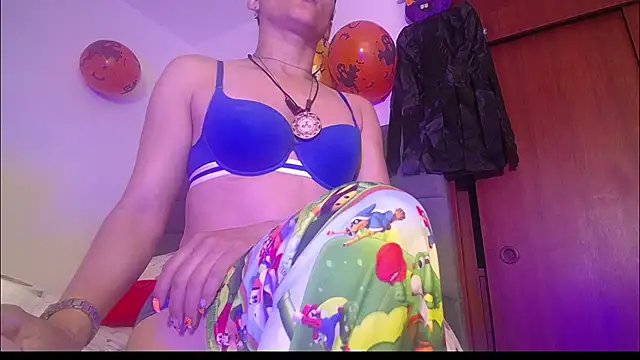 Yinn Silver online show from October 20, 9:21 am