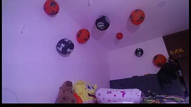 Yinn Silver online show from November 1, 9:14 am