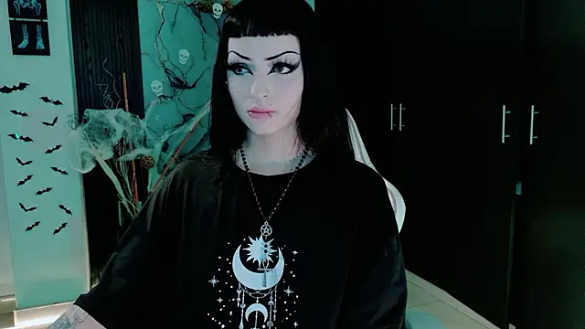 Madison Jackson online show from January 16, 9:08 pm