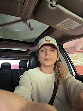 Snapshot of Georgiafox chatting on November 10, 2:00 pm Georgiafox online show from November 10, 2:00 pm