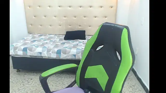 Snapshot of Kathiasaints chatting on February 25, 8:08 pm Kathiasaints online show from February 25, 8:08 pm