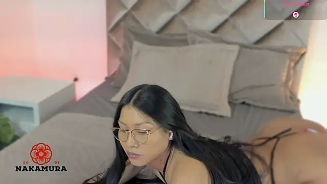 Snapshot of nakamura_sam chatting on October 24, 2:32 am nakamura sam online show from October 24, 2:32 am
