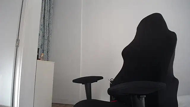 Contantin helena online show from January 10, 11:38 am