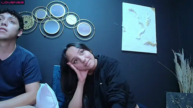 24 7horny  online show from April 5, 7:37 am