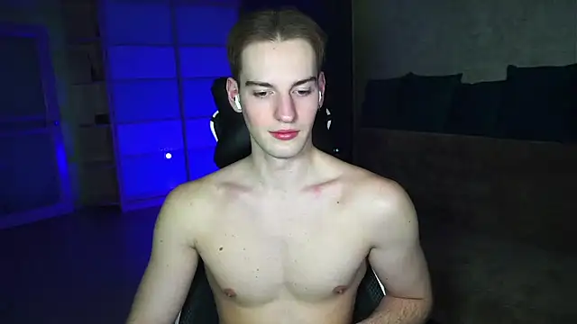 Litmate online show from March 26, 8:18 pm