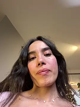 Irish Collins online show from December 20, 9:50 pm