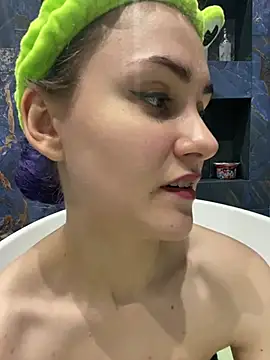 Erotic Synth Goddess online show from February 24, 4:15 pm