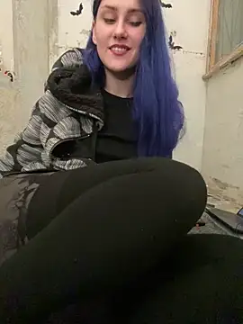 Erotic Synth Goddess online show from December 26, 3:31 pm