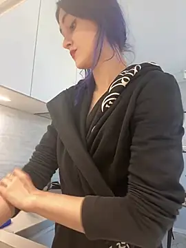 Erotic Synth Goddess online show from February 9, 12:30 pm