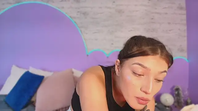 Giaa Ross online show from February 5, 7:43 pm