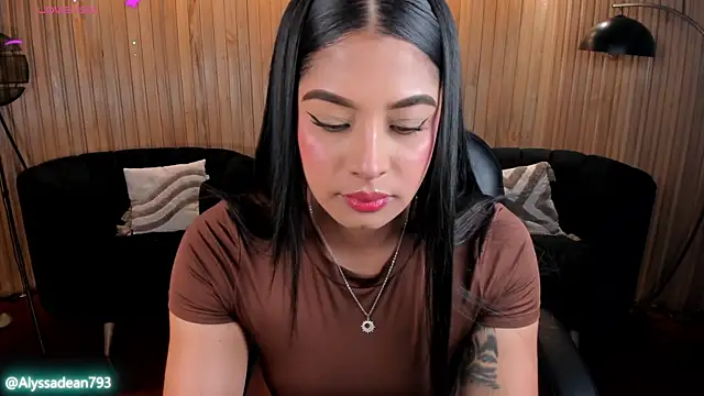 AlyssaDean online show from March 26, 11:30 am