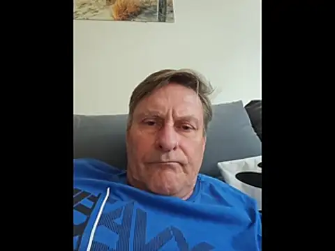 johnnym1 online show from March 9, 4:21 pm