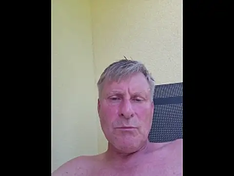 johnnym1 online show from June 19, 12:55 pm