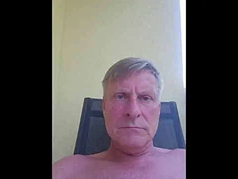johnnym1 online show from June 24, 3:10 pm