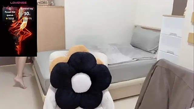 yu5888 online show from November 1, 9:58 am