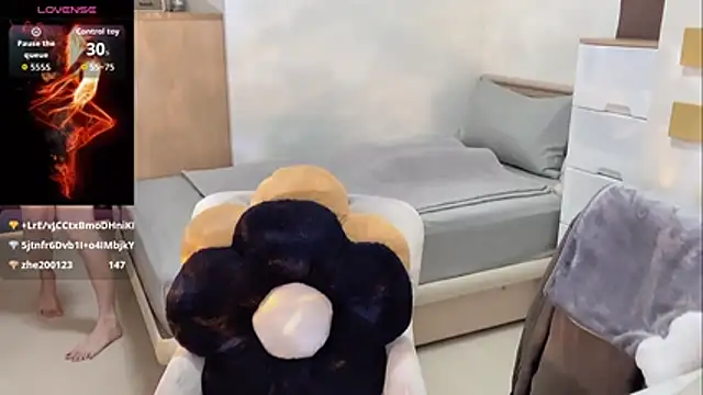 yu5888 online show from March 9, 10:19 am