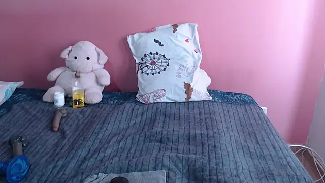 Susanlover online show from February 14, 2:50 pm