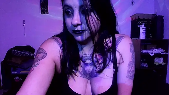 Snapshot of Acid666_alice chatting on June 28, 4:41 am Acid666 alice online show from June 28, 4:41 am