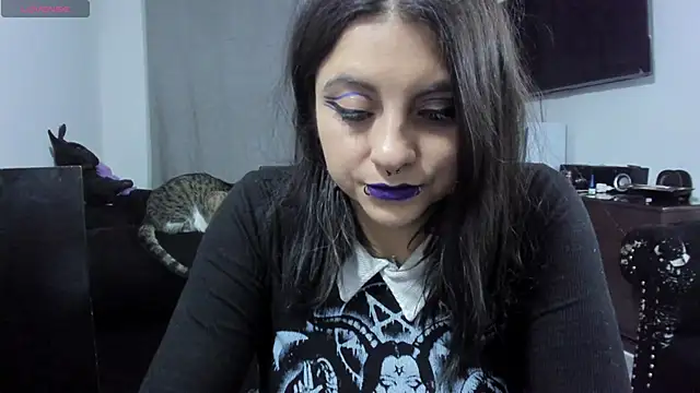 Snapshot of Acid666_alice chatting on November 25, 3:51 am Acid666 alice online show from November 25, 3:51 am