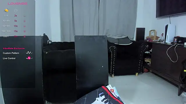 Snapshot of Acid666_alice chatting on November 24, 2:55 am Acid666 alice online show from November 24, 2:55 am