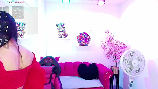 Miss dolly  online show from March 24, 12:27 pm