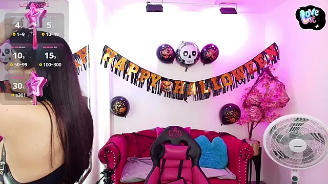 Miss dolly  online show from October 30, 12:25 pm